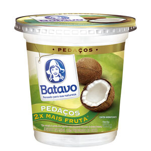 Iogurte Integral com Preparado de Coco Batavo Pedaços Pote 500g